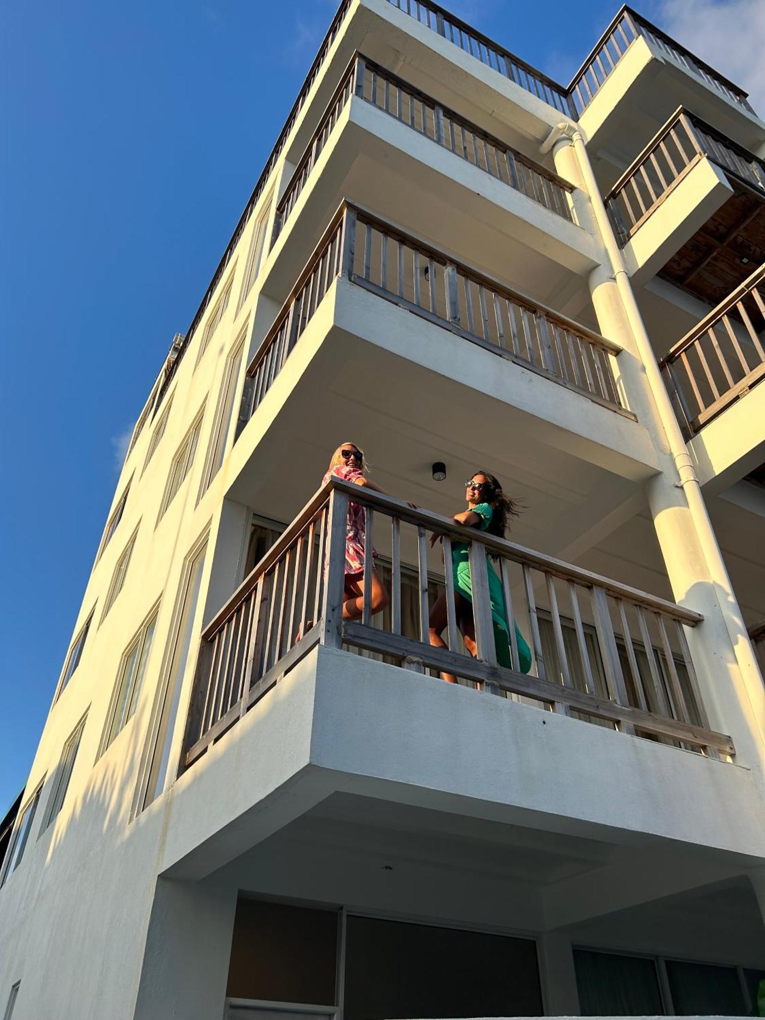 Coral Inn 萨勒斯度岛 外观 照片